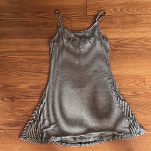 Brandy Melville dress